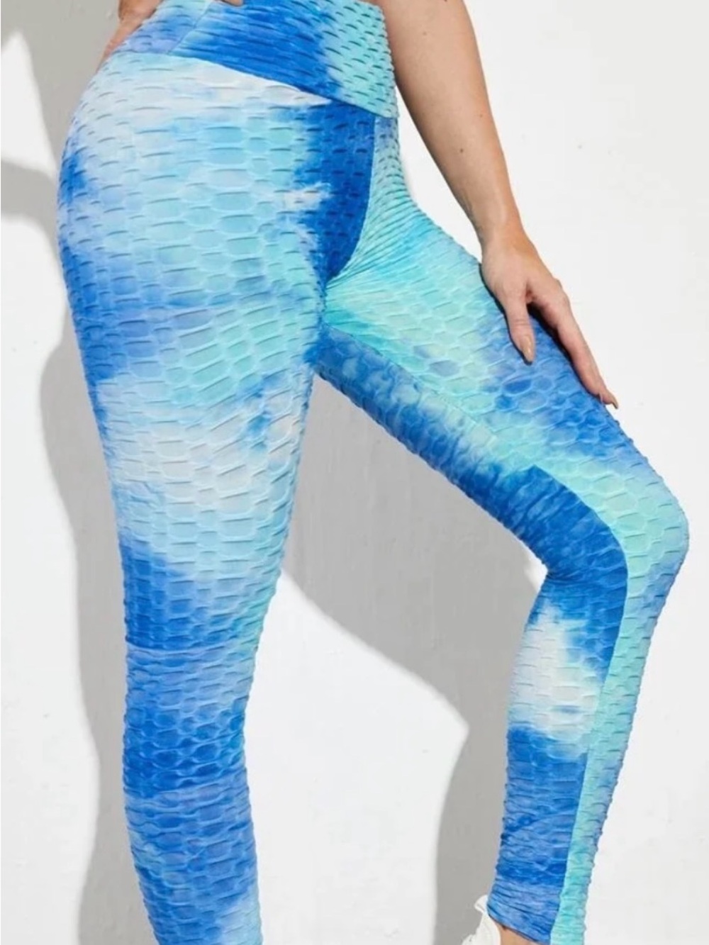 High-Rise Blue Tie-Dye Textured Leggings